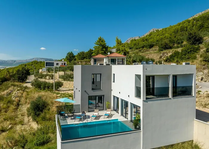 Perla Vila Podstrana