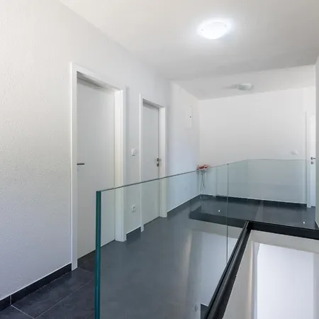 Vila Perla Podstrana