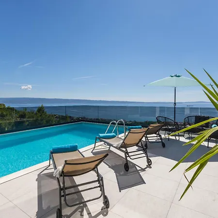 Vila Perla *